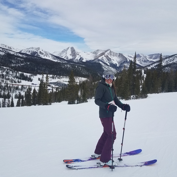 Meet your Posher, Kelly - Picture 1 of 3